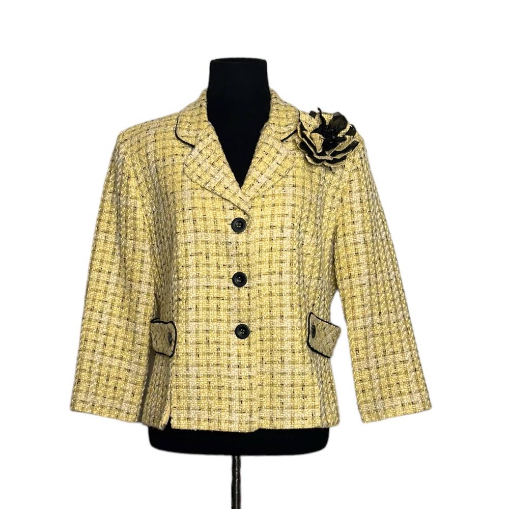 DB Collection yellow 3/4 sleeves woven plaid three button blazer size 8